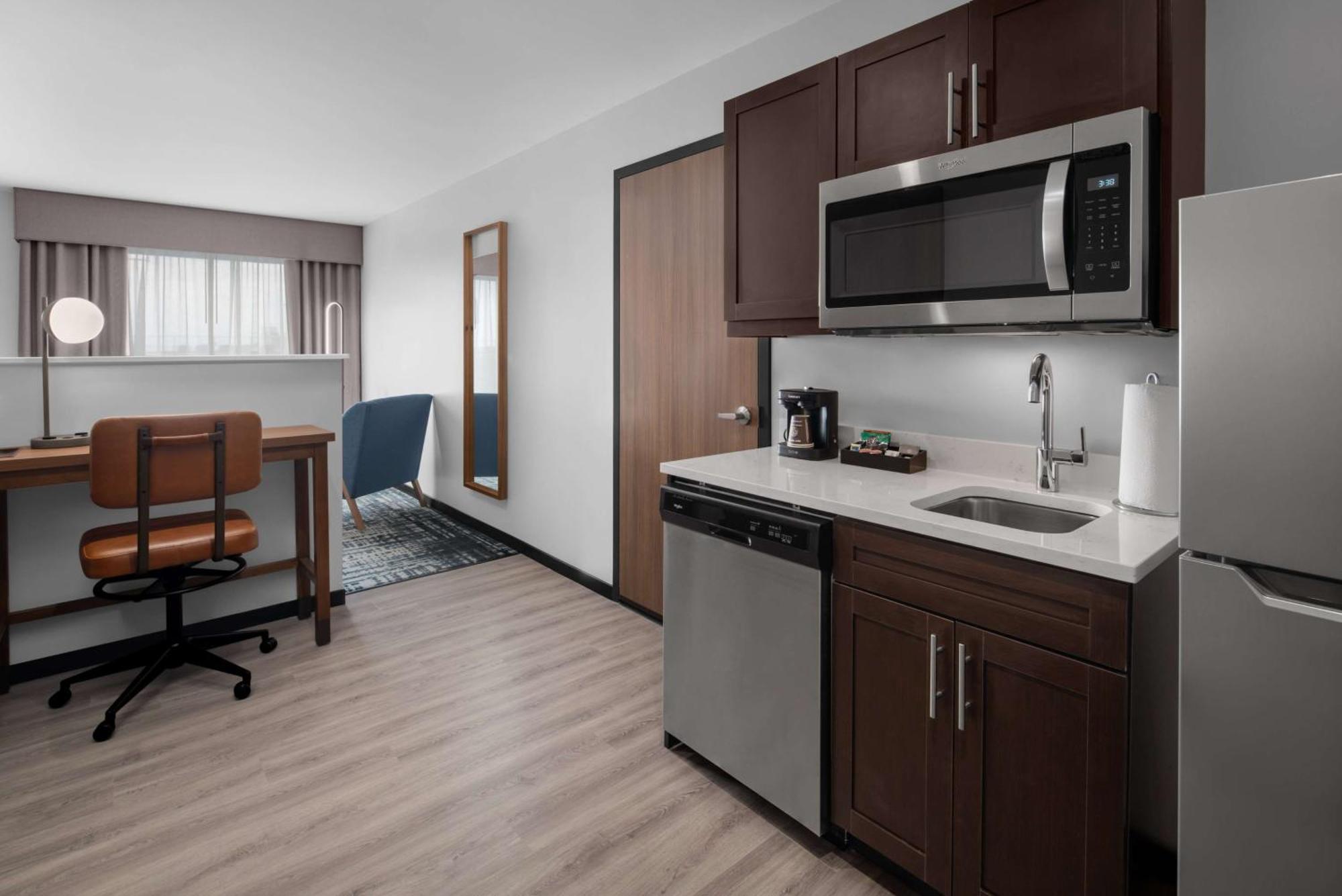 Homewood Suites By Hilton Charlotte Uptown First Ward מראה חיצוני תמונה