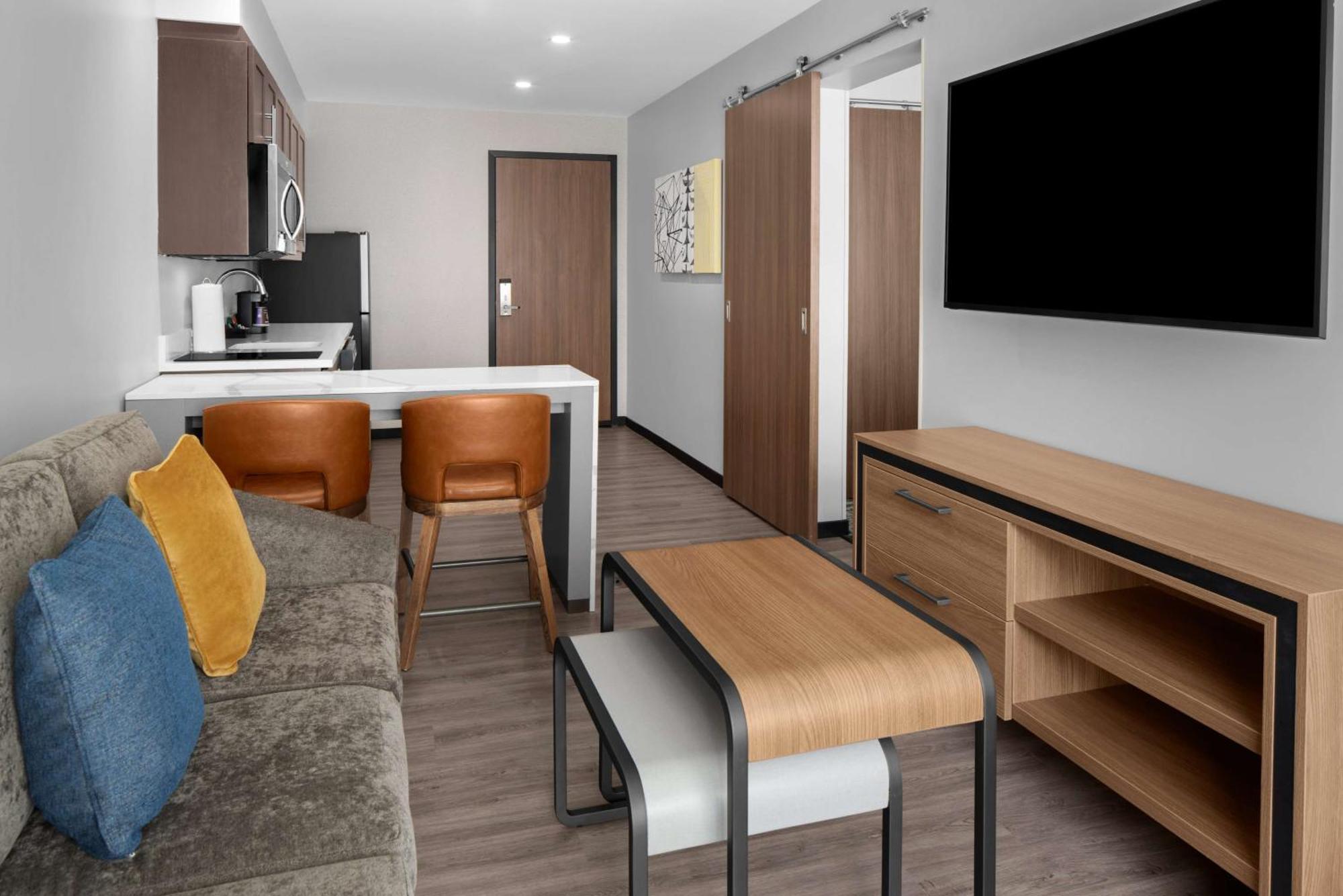 Homewood Suites By Hilton Charlotte Uptown First Ward מראה חיצוני תמונה