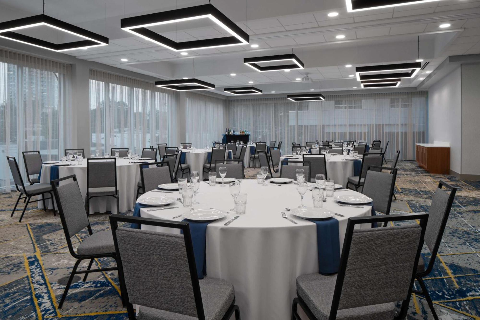 Homewood Suites By Hilton Charlotte Uptown First Ward מראה חיצוני תמונה
