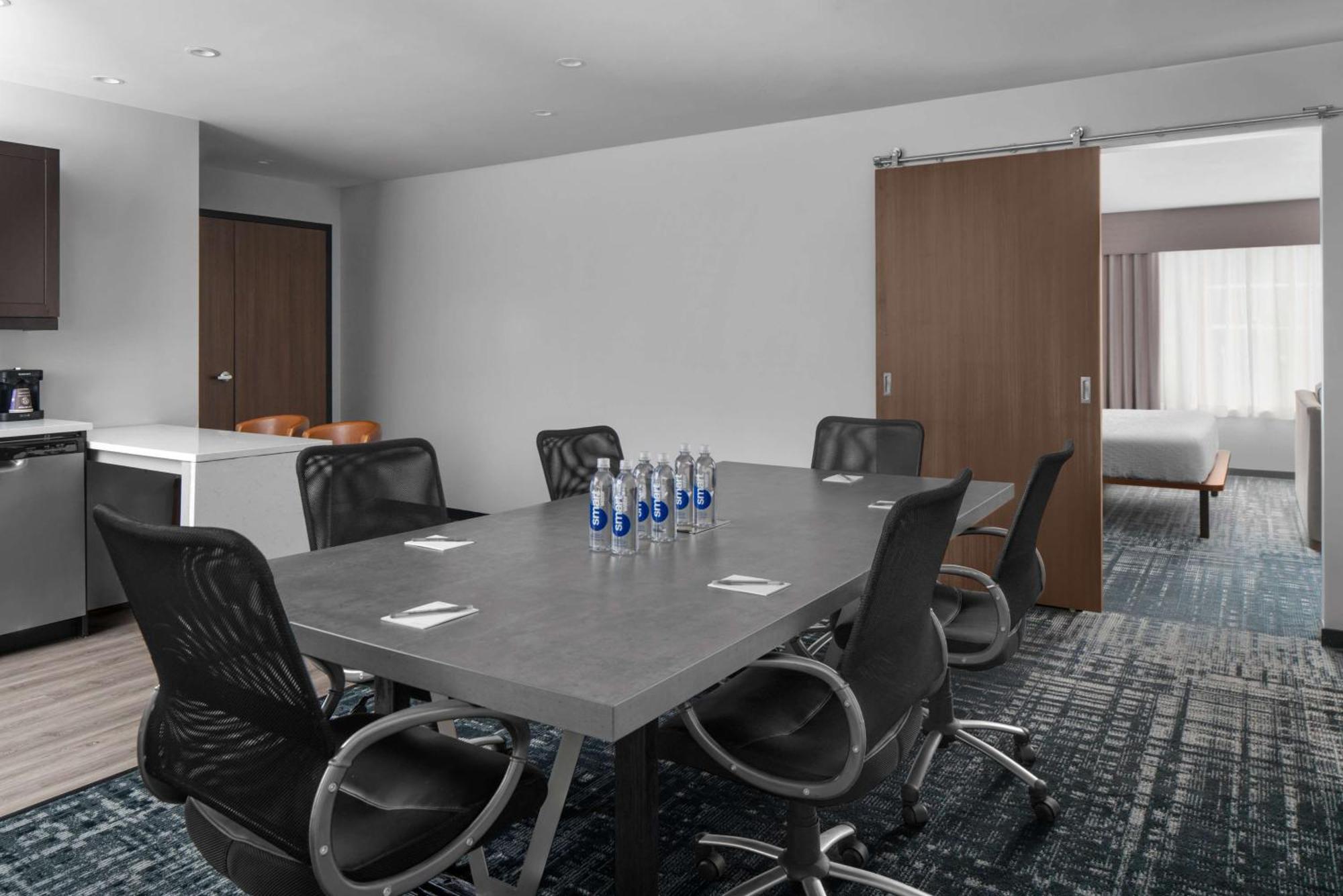 Homewood Suites By Hilton Charlotte Uptown First Ward מראה חיצוני תמונה