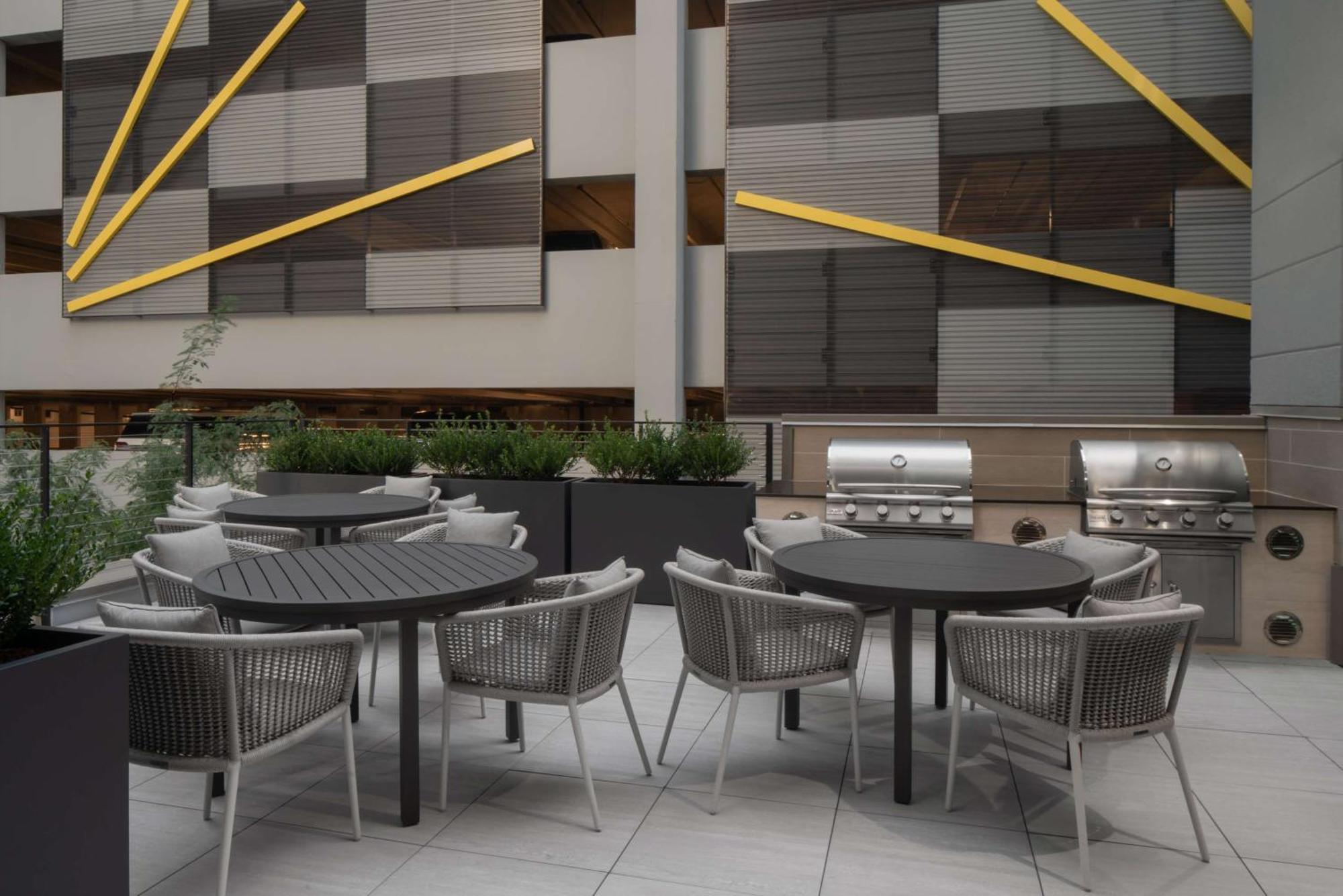 Homewood Suites By Hilton Charlotte Uptown First Ward מראה חיצוני תמונה