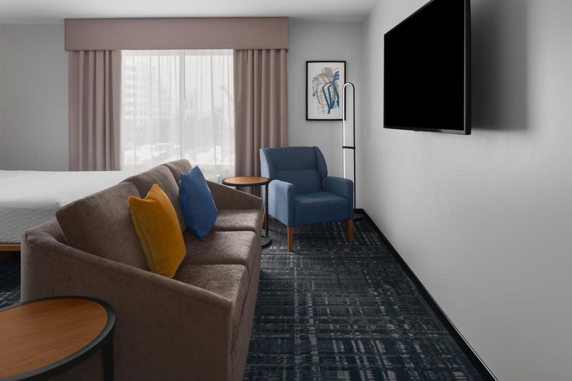Homewood Suites By Hilton Charlotte Uptown First Ward מראה חיצוני תמונה